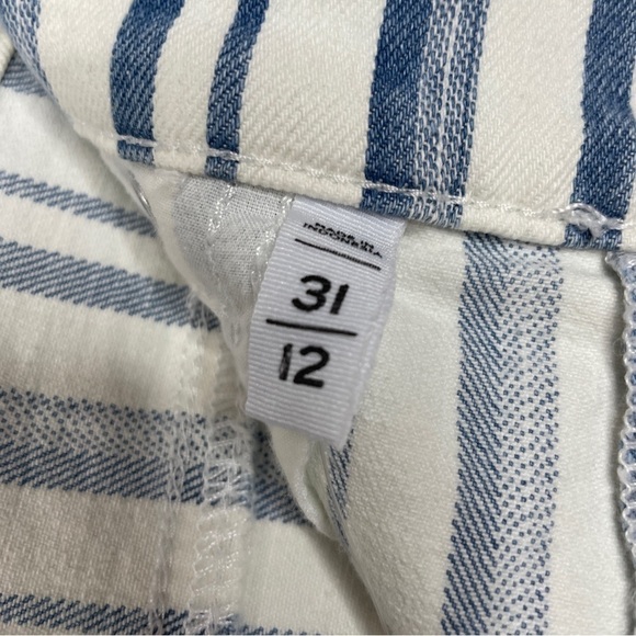NWT Loft Blue and White Striped The Cut Off Short 12/31 - Picture 9 of 10